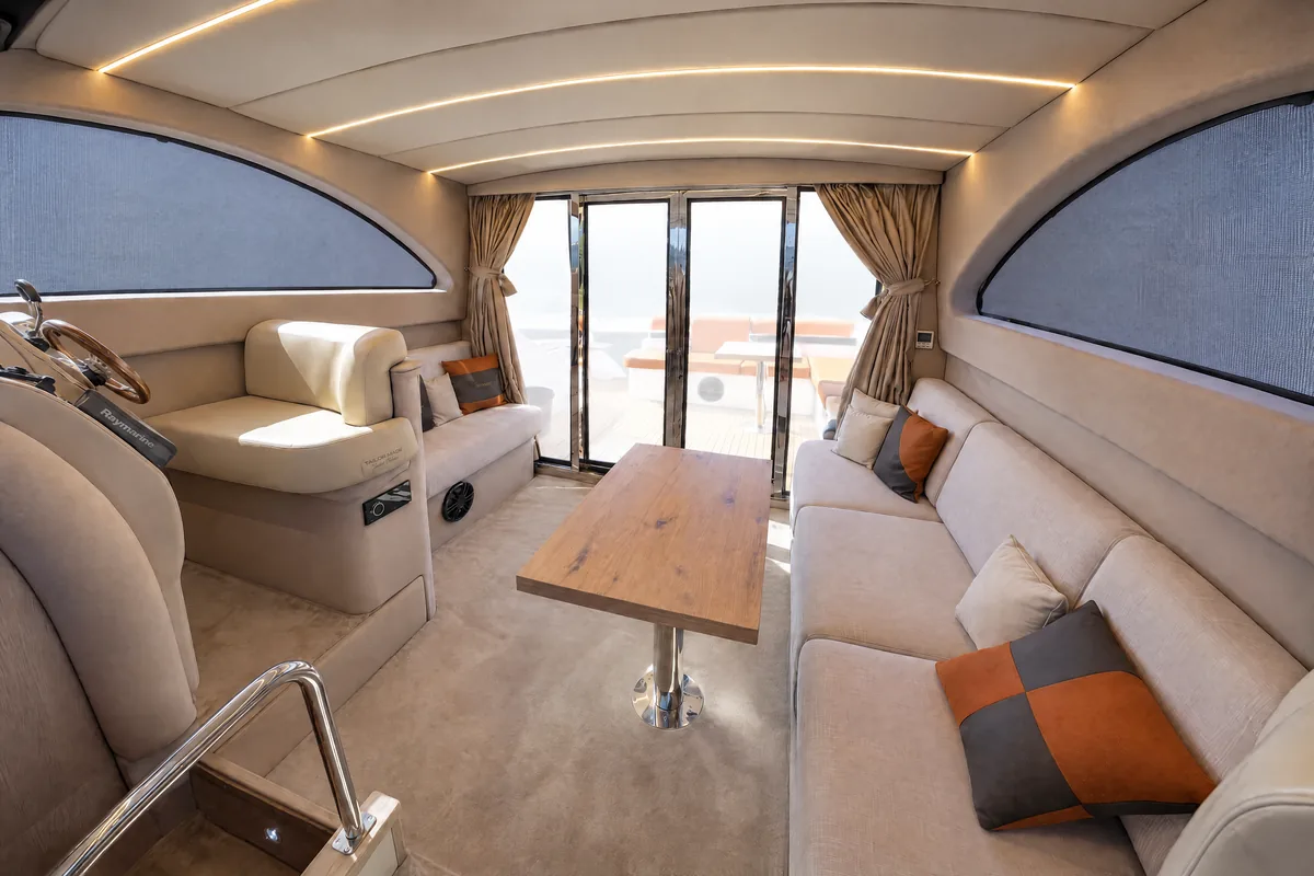 Salon looking aft, ultra-wide